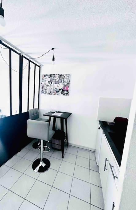 Apartmán Studio Gare St Roch Avec Box De Garage Montpellier Exteriér fotografie
